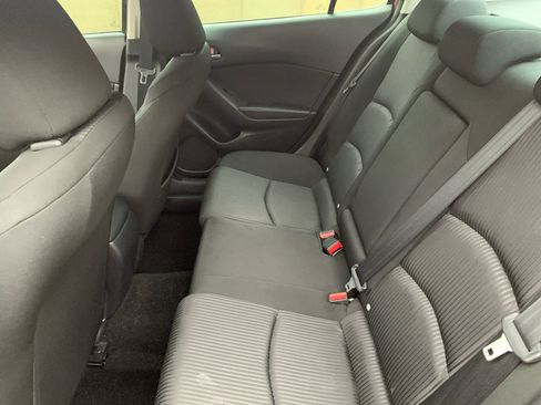 Used 2014 MAZDA MAZDA3 i Touring image 10