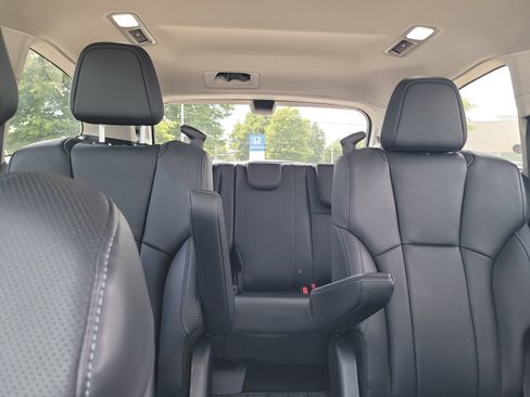 Used 2024 Subaru Ascent Touring AWD/4WD image 22