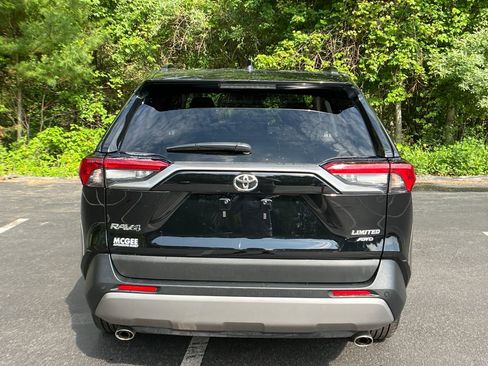 Certified 2025 Toyota RAV4 Limited w/ Advanced Technology Package AWD/4WD image 4