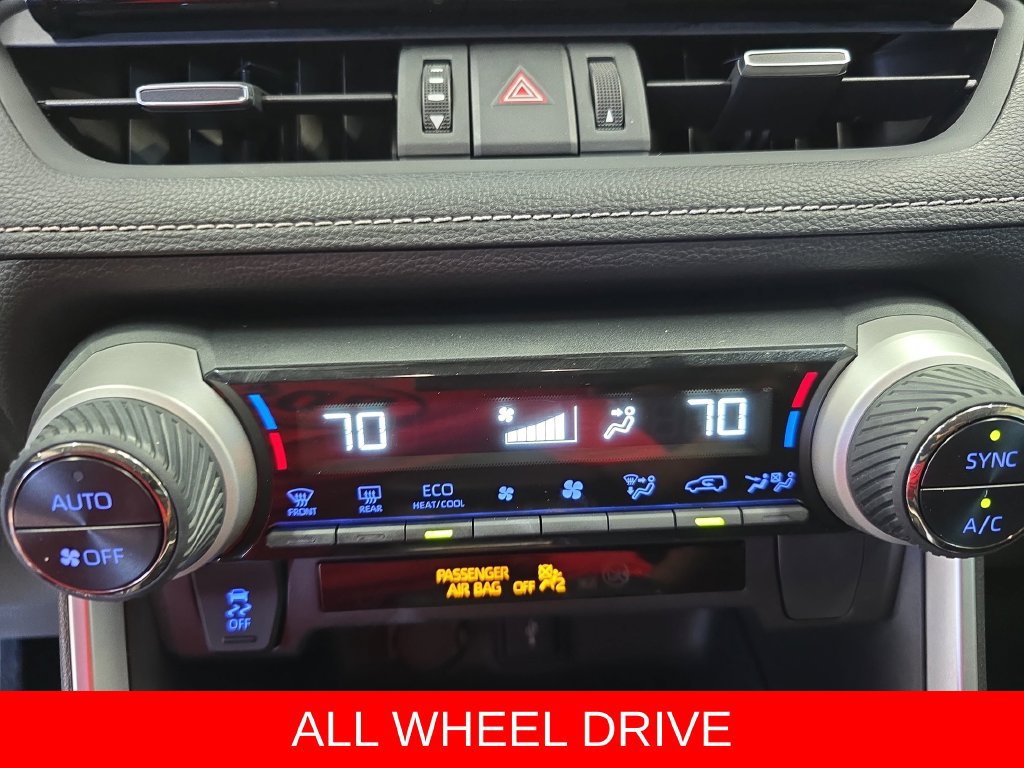 Used 2022 Toyota RAV4 XLE Premium AWD/4WD image 21