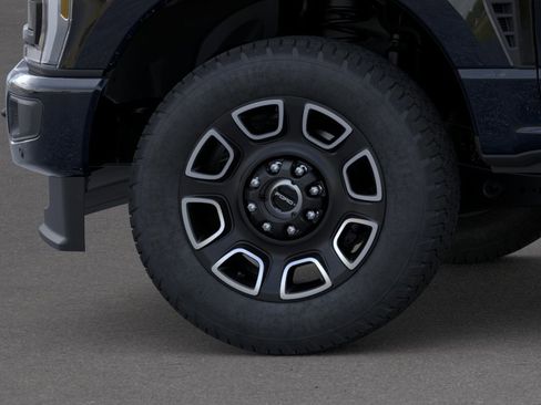 New 2026 Ford F250 Platinum AWD/4WD image 19