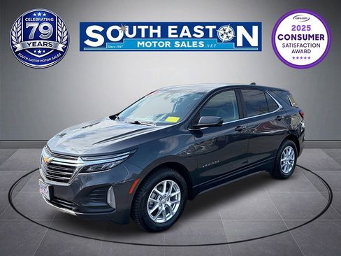 Used 2022 Chevrolet Equinox LT image 1