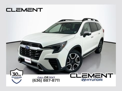 Used 2023 Subaru Ascent Touring AWD/4WD image 1