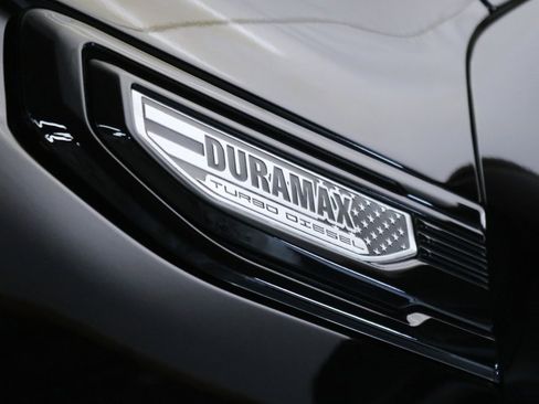 Used 2021 GMC Sierra 1500 Elevation w/ LPO, Elevation Black Package image 7