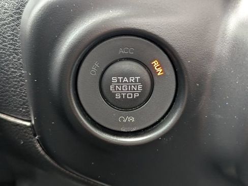 Used 2021 Jeep Wrangler Unlimited Sport AWD/4WD image 28
