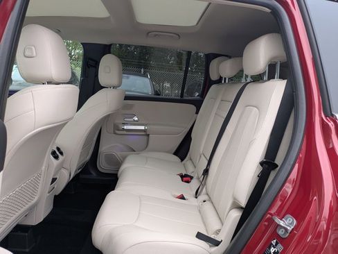 New 2026 Mercedes-Benz GLB 250 image 15