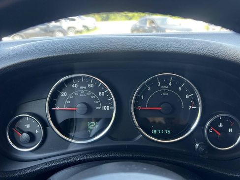 Used 2013 Jeep Wrangler Unlimited Sport AWD/4WD image 19