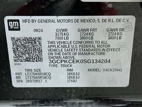Used 2025 Chevrolet Silverado 1500 Custom Trail Boss AWD/4WD image 12