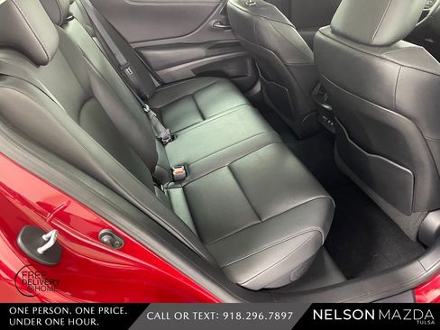 Used 2021 Lexus ES 300h w/ Premium Package image 38