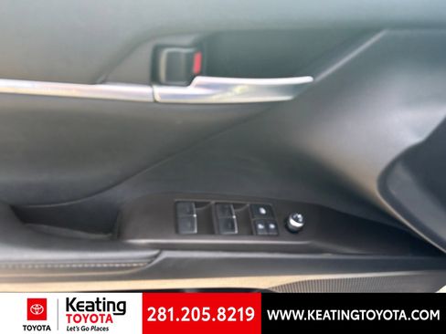 Used 2023 Toyota Camry XSE w/ Navigation Package FWD image 12