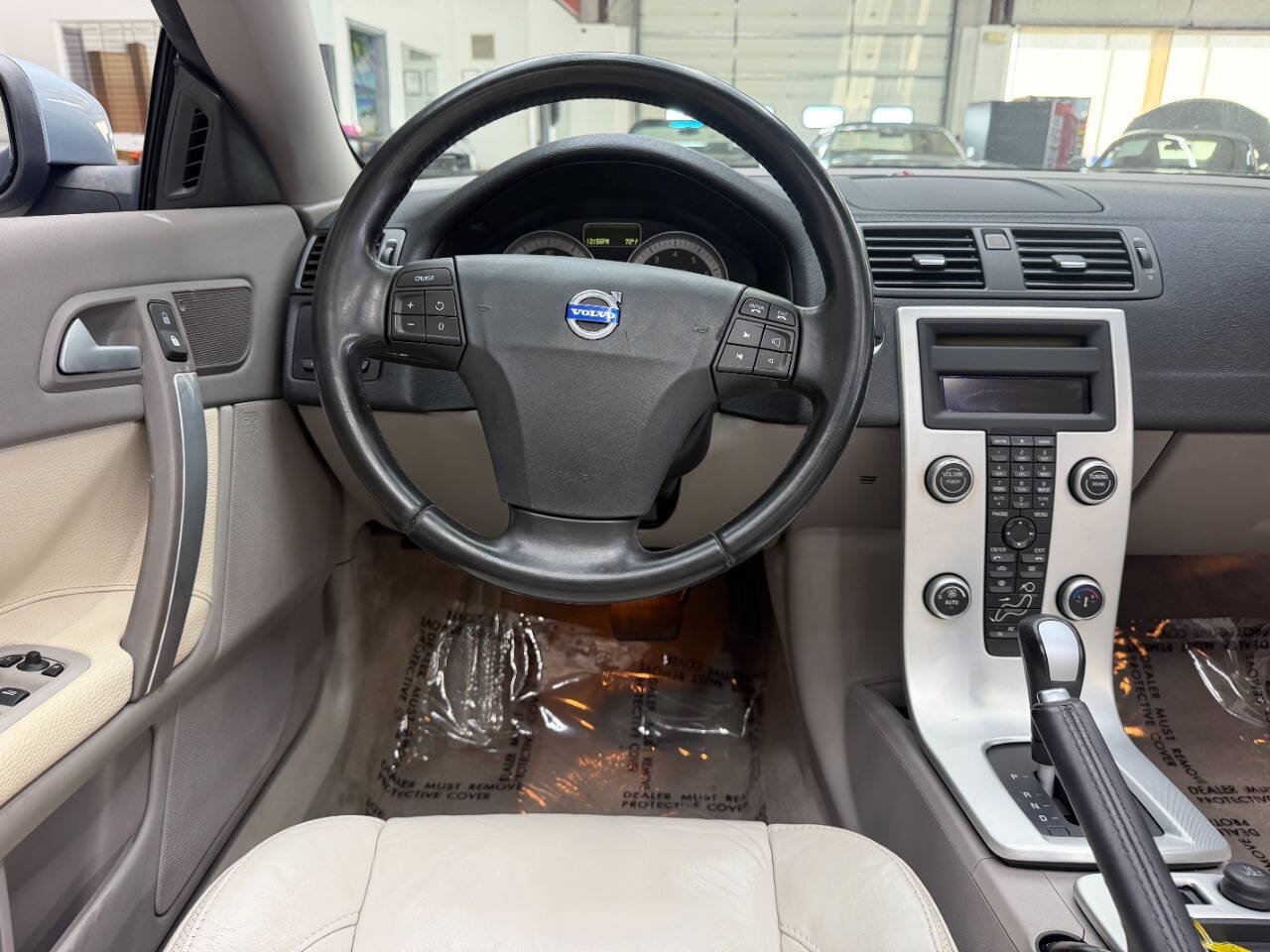 Used 2011 Volvo C70 T5 FWD image 18