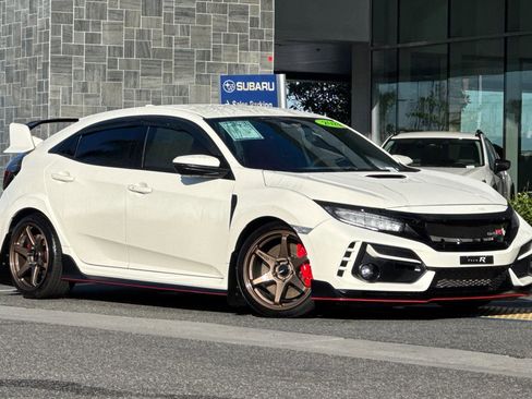 Used 2021 Honda Civic Type R image 2