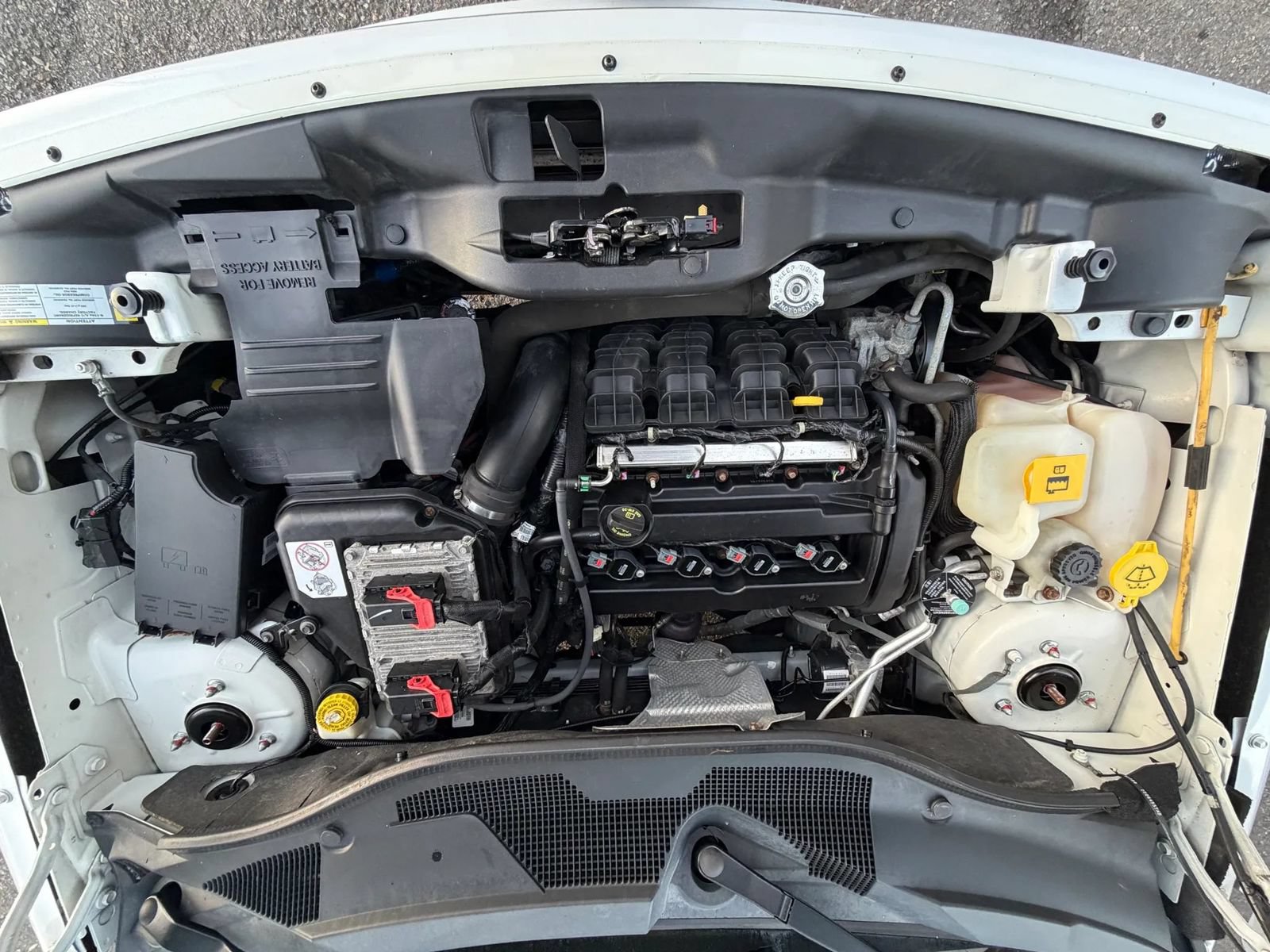 Used 2013 Jeep Patriot Latitude FWD image 25