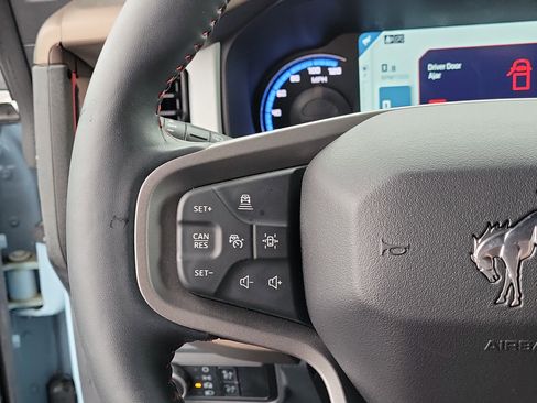 Certified 2023 Ford Bronco Heritage Edition image 22