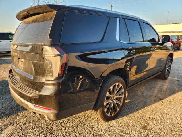 Used 2026 Chevrolet Tahoe High Country RWD image 5