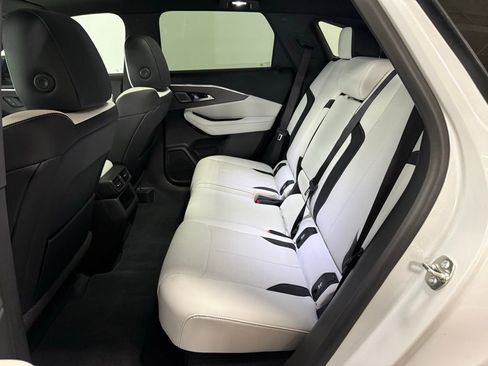 Used 2024 Acura ZDX A-Spec image 17