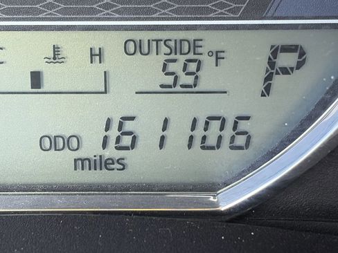 Used 2015 Toyota Corolla L image 23