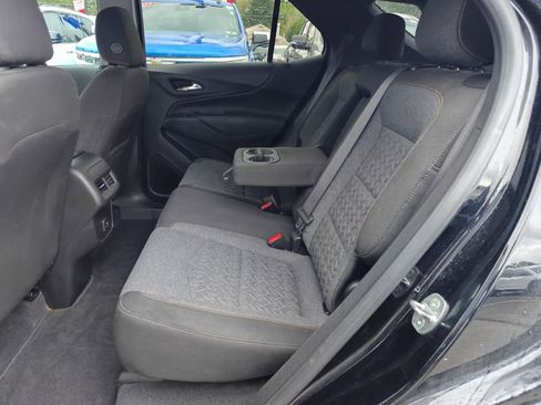Used 2022 Chevrolet Equinox LT AWD/4WD image 11