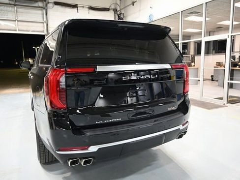 New 2026 GMC Yukon XL Denali w/ Denali Reserve Package image 6