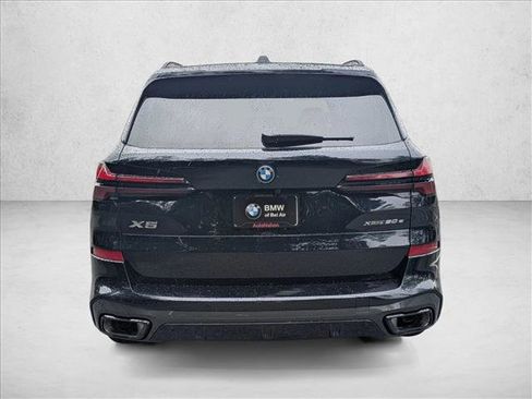 New 2026 BMW X5 xDrive50e w/ M Sport Package AWD/4WD image 7