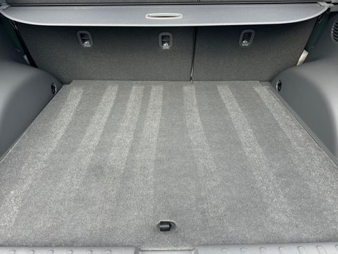 Used 2025 Hyundai Ioniq 5 Limited image 18