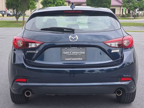 Used 2018 MAZDA MAZDA3 Touring FWD image 7