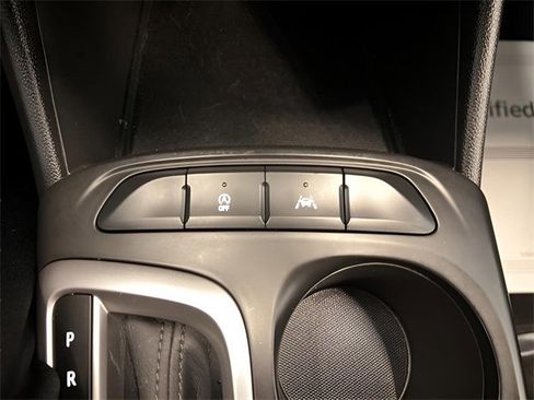 Used 2025 Buick Envista Preferred image 22