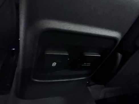 Used 2024 Ford Bronco Badlands image 33