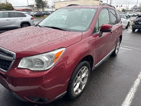 Used 2016 Subaru Forester 2.5i Touring w/ Eyesight & Navigation System image 3
