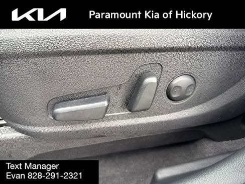 Used 2025 Kia Telluride EX FWD image 26