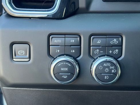 Used 2023 GMC Sierra 1500 Denali w/ Technology Package image 19