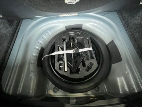 New 2026 Volkswagen Jetta SE image 27