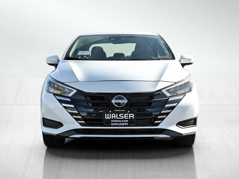 New 2025 Nissan Versa SV w/ Trunk Package image 2