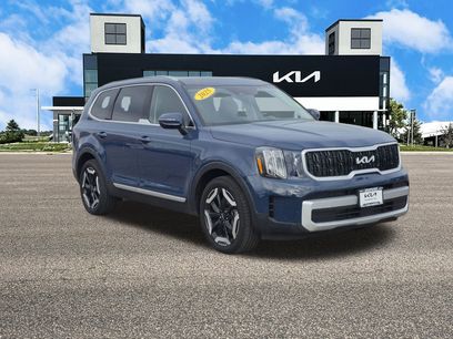 Certified 2025 Kia Telluride EX