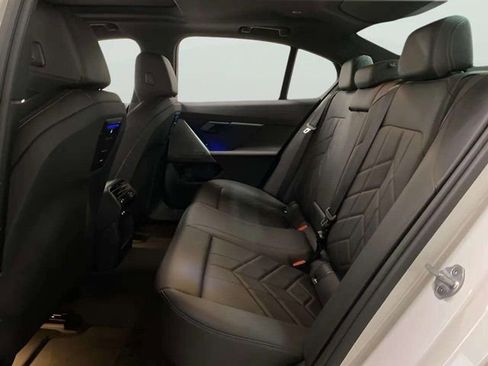 Used 2025 BMW 530i image 69