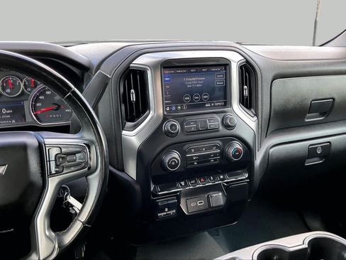 Used 2023 Chevrolet Silverado 2500 LT AWD/4WD image 7