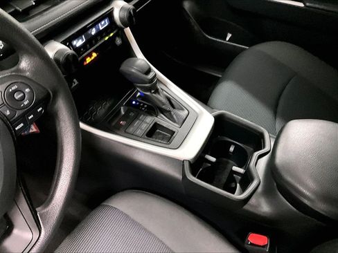 Certified 2023 Toyota RAV4 LE AWD/4WD image 20