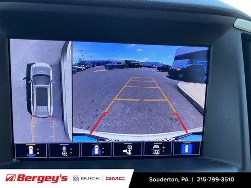 Used 2023 GMC Terrain Denali w/ Denali Premium Package AWD/4WD image 18