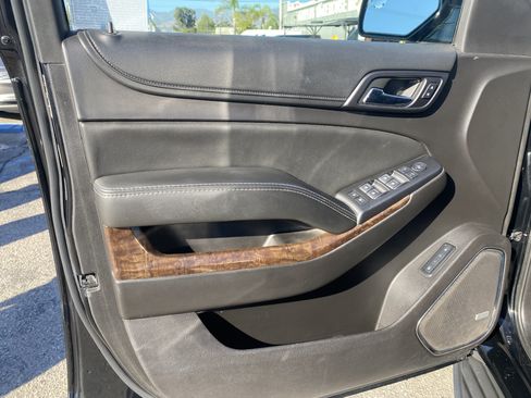 Used 2017 Chevrolet Tahoe LT AWD/4WD image 12