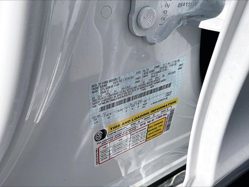 Used 2021 Ford F150 Lariat w/ Equipment Group 502A High image 37