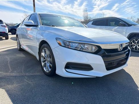 Used 2019 Honda Accord LX image 3
