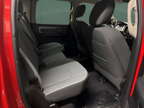 Used 2021 RAM 1500 Classic SLT image 14