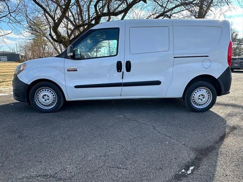 Used 2021 RAM ProMaster City Tradesman image 2