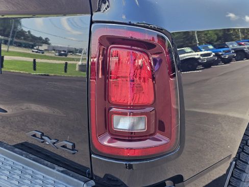 New 2025 RAM 2500 Tradesman AWD/4WD image 11