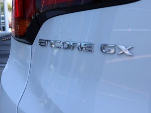 Used 2025 Buick Encore GX Preferred FWD image 8