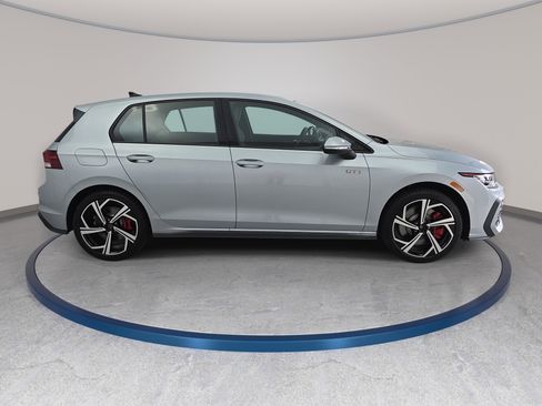 New 2026 Volkswagen GTI SE FWD image 4
