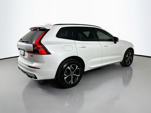 Used 2026 Volvo XC60 B5 Core AWD/4WD image 6