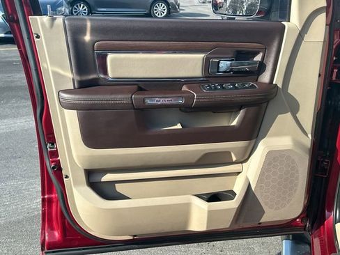 Used 2015 RAM 1500 Laramie w/ Convenience Group image 11