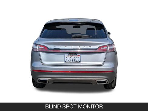 Used 2023 Lincoln Nautilus Reserve FWD image 9