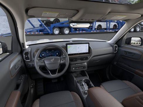 New 2025 Ford Bronco Sport Outer Banks w/ Outer Banks Tech Package+ image 9